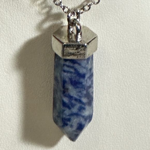 Silver Tone & Sodalite Stone/Crystal Point Pendant w/Cap & Chain Lobster Clasp - Picture 4 of 15